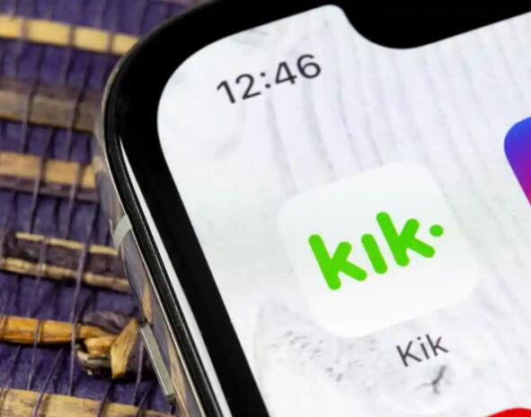 如何在兩端刪除 Kik 消息